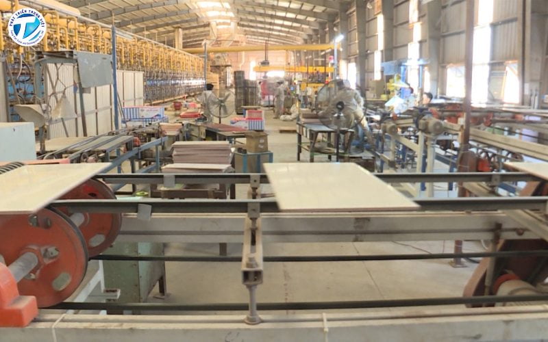 Quy trình sản xuất gạch men kết hợp với máy in kỹ thuật số